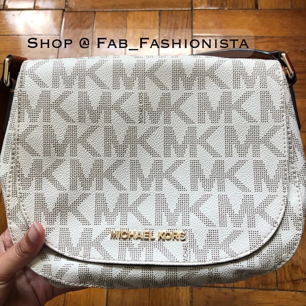Michael Kors Leather Crossbody Bag - Picture 3 of 17